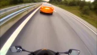 Volvo c70 (677hp) vs CBR 1000 -07 (180hp)