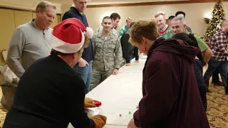 Santa's Hat Saran Wrap Ball Game 3 of 5(3)