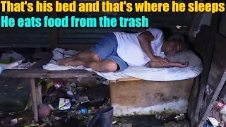 The Poor and Old Filipino Man Who Eats FOOD from the TRASH. Living in Poverty in Manila Philippines