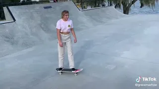 Girls Skateboarding - Female Skaters