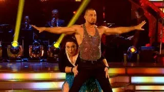 Lisa Riley & Robin Windsor Cha Cha to 'Think' - Strictly Come Dancing 2012 - Week 1 - BBC One