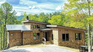 The Coburn | Luxury Smoky Mountain Cabin | Sevierville, Tennessee