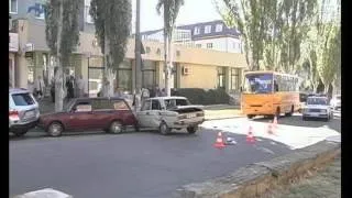 Бердянск. ДТП с военным автобусом