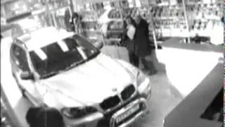 Russian celebrity Kseniya Sobchak crashed into a Euroset shop. Security cam video.