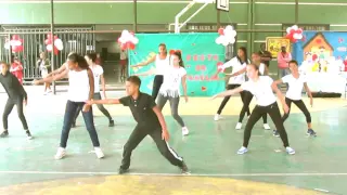 Dança na Escola Madureira  - musica justin bieber sorry