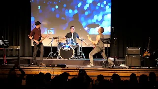 Teachers play punk rock! Green Day covers at school talent show (Brain Stew, Jaded, American Idiot)