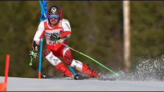 WORLD CUP SKI RACERS SLALOM TRAINING 10