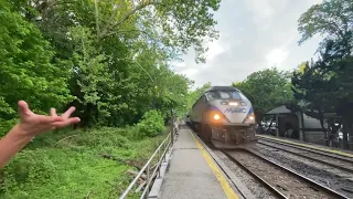 Marc P883 stopping but nobody got off at Garrett Park, MD