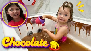 ★ DORA TOMOU BANHO DE CHOCOLATE ★ ISADORA MASUDINHA ★