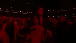 Camila Cabello Shawn Mendes reacting to Billie Eilish in ama 2019