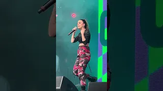 Cher Lloyd New Song Head Down Live Mighty Hoopla 2024