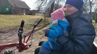 жизнь семьи в деревне, из города в деревню, дом в деревне