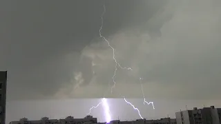 Опасная гроза в Москве 15 июля 2021/Dangerous thunderstorm in Moscow