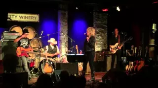 Lucinda Williams - Electric Jam / Dust - City Winery, NYC - 3.14.16
