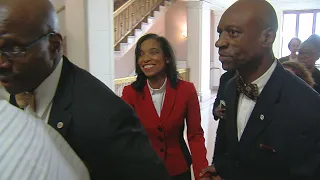 Former judge Tracie Hunter trying to get law license back after conviction, jail term