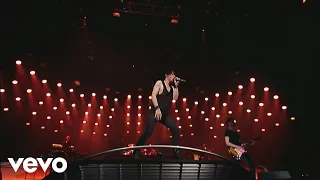 Indochine - L'aventurier (Black City Tour 3 au Palais 12 de Bruxelles 2014)