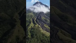 trying to reach the crater of Mount Mayon Volcano,but 40% of battery left.