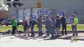 10,000 John Deere Workers On Strike After Failed Contract Negotiations