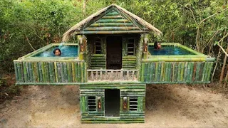 The twin bamboo make a tree house with a swimming pool with red wine