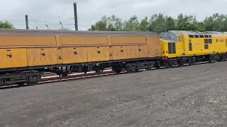 Network Rail Class 97304 + DBSO 9701 with a test train parked in Darlington Up S.S.