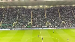 Hibs Fans Sing SUNSHINE ON LEITH In Tribute To Ron Gordon