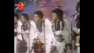 Jackson Five - Merv Griffin Show "Dancing Machine" 1974. Michael interacts with the audience