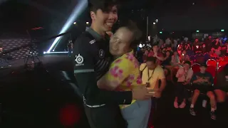 Wholesome moment of Taiga & his parents after OG's victory over GG