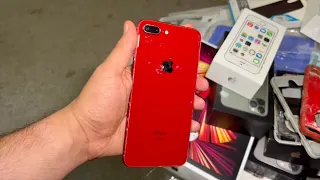 FOUND PRODUCT RED IPHONE!!! DUMPSTER DIVING APPLE STORE!!