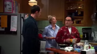 The Big Bang Theory - Penny Dancing in the Kitchen (Little Homunculus)