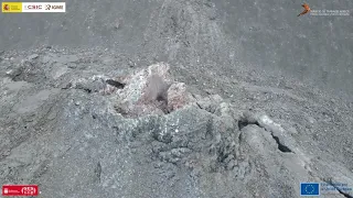 12/12/2021 Hornito derrumbado. Erupción La Palma IGME