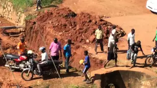 Operation Wealth Creation-Ugandan Youths making a profit from dug road
