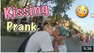 Kissing Prank- Поцелуй с незнакомкой развод на ПОЦЕЛУЙ