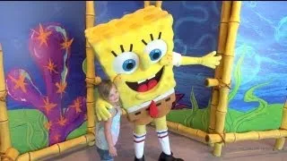 Spongbob SquarePants and Patrick Star Meet and Greet Universal Studios Florida Spongebob StorePants