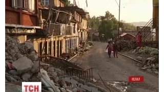 Зросла кількість жертв руйнівного землетрусу у Непалі