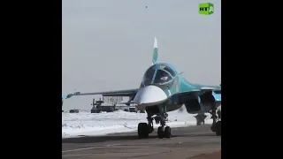 pengebom Su-34 Multifungsi