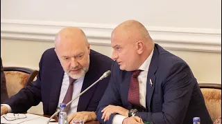 Почему закон Клишаса-Крашенинникова о публичной власти в регионах опасен?