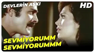 Devlerin Aşkı - Tarık, Türkan Aşkı Beni Seviyorsun! | Türkan Şoray ve Kadir İnanır Türk Filmi