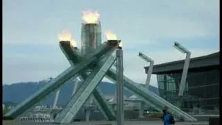 Vancouver 2010 - Olympic Cauldron.avi