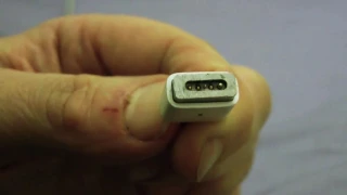 Broken Apple MagSafe power supply? Try this quick easy fix.