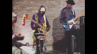 MonoNeon, Daru Jones & Marcus Machado... play Slum Village