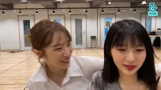 Haseul kissing yeojin ( full )