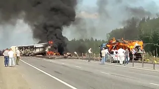 Авария на Минском шоссе 22.05.2019 Фура перевернулась и загорелась.Один человек погиб!