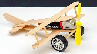 J'ai Construit un VRAI Avion Miniature qui FONCTIONNE ✈️😍