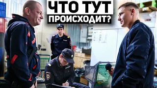 ПРОДАВЕЦ ТОЛКАЕТ И ЗАЖИМАЕТ ПОКУПАТЕЛЕЙ В ПОДСОБКЕ / ОХРАННИК В ШОКЕ ОТ ТОГО КУДА ОН ПОПАЛ