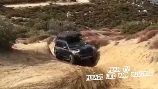 TOYOTA LAND CRUISER 200 OFFROAD ON THE HILL