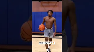 5'4" Dunker Jumps out the gym