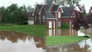 Flooding in Clarksville Tennessee - May 2nd - Flood reaches houses in the area