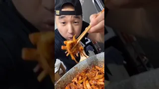 SPICY SQUID STIR FRY 🦑 🔥 오징어볶음 #shorts