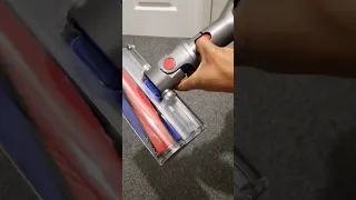 Dyson V8 Absolute Brief Demonstration