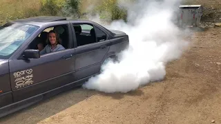 BMW E36 318i burnout